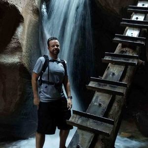 Meet your Posher, Jay